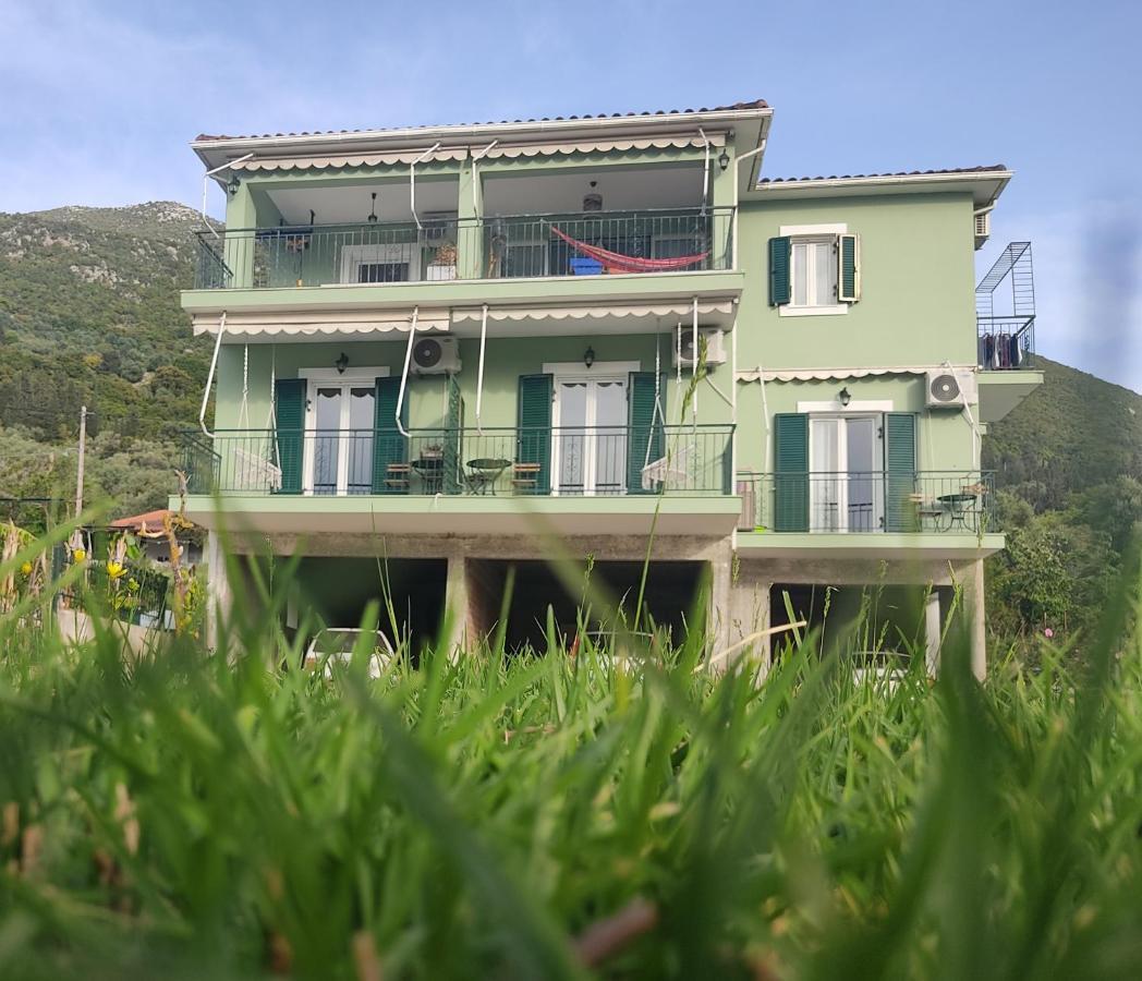 Rosegarden Villa Sami  Buitenkant foto